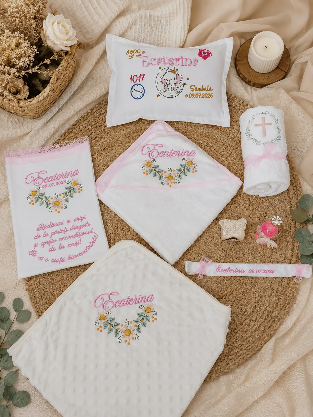 Trusou Botez Personalizat Roz 5 Piese Trusou Botez Personalizat Roz 5 Piese